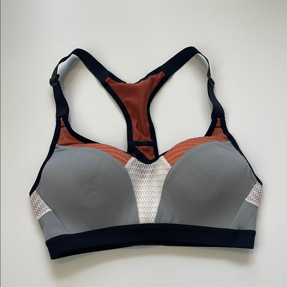 Victoria Secret Sport Women's Colorblock Sports Bra Size 32B
